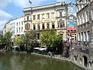 [P05] Winkel -Sinkel... a fost primul magazin universal din Utrecht... azi mergem acolo la restaurant, si admiram si Oudegracht... atentie la ,,beciurile '' de langa firul apei... iese scaraotchi » foto by mireille
 - 
<span class="allrVoted glyphicon glyphicon-heart hidden" id="av572993"></span>
<a class="m-l-10 hidden" id="sv572993" onclick="voting_Foto_DelVot(,572993,17711)" role="button">șterge vot <span class="glyphicon glyphicon-remove"></span></a>
<a id="v9572993" class=" c-red"  onclick="voting_Foto_SetVot(572993)" role="button"><span class="glyphicon glyphicon-heart-empty"></span> <b>LIKE</b> = Votează poza</a> <img class="hidden"  id="f572993W9" src="/imagini/loader.gif" border="0" /><span class="AjErrMes hidden" id="e572993ErM"></span>