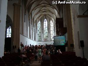 [P33] Interiorul luminos al bisericii Janskerk -observati si un ecran al unui televizor » foto by mireille
 - 
<span class="allrVoted glyphicon glyphicon-heart hidden" id="av575406"></span>
<a class="m-l-10 hidden" id="sv575406" onclick="voting_Foto_DelVot(,575406,17711)" role="button">șterge vot <span class="glyphicon glyphicon-remove"></span></a>
<a id="v9575406" class=" c-red"  onclick="voting_Foto_SetVot(575406)" role="button"><span class="glyphicon glyphicon-heart-empty"></span> <b>LIKE</b> = Votează poza</a> <img class="hidden"  id="f575406W9" src="/imagini/loader.gif" border="0" /><span class="AjErrMes hidden" id="e575406ErM"></span>