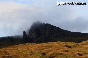 [P09] Tot The Old Man of Storr fotografiat din alt unghi » foto by ariciu
 - 
<span class="allrVoted glyphicon glyphicon-heart hidden" id="av575205"></span>
<a class="m-l-10 hidden" id="sv575205" onclick="voting_Foto_DelVot(,575205,17740)" role="button">șterge vot <span class="glyphicon glyphicon-remove"></span></a>
<a id="v9575205" class=" c-red"  onclick="voting_Foto_SetVot(575205)" role="button"><span class="glyphicon glyphicon-heart-empty"></span> <b>LIKE</b> = Votează poza</a> <img class="hidden"  id="f575205W9" src="/imagini/loader.gif" border="0" /><span class="AjErrMes hidden" id="e575205ErM"></span>