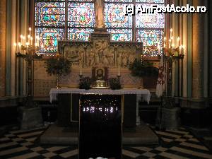 [P16] Catedrala Notre Dame, in interior » foto by dorgo
 - 
<span class="allrVoted glyphicon glyphicon-heart hidden" id="av443585"></span>
<a class="m-l-10 hidden" id="sv443585" onclick="voting_Foto_DelVot(,443585,17764)" role="button">șterge vot <span class="glyphicon glyphicon-remove"></span></a>
<a id="v9443585" class=" c-red"  onclick="voting_Foto_SetVot(443585)" role="button"><span class="glyphicon glyphicon-heart-empty"></span> <b>LIKE</b> = Votează poza</a> <img class="hidden"  id="f443585W9" src="/imagini/loader.gif" border="0" /><span class="AjErrMes hidden" id="e443585ErM"></span>