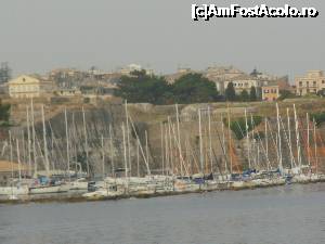 [P02] Vedere de faryy-boat, în apropierea portului din Corfu. » foto by carmenvieru11
 - 
<span class="allrVoted glyphicon glyphicon-heart hidden" id="av699416"></span>
<a class="m-l-10 hidden" id="sv699416" onclick="voting_Foto_DelVot(,699416,17783)" role="button">șterge vot <span class="glyphicon glyphicon-remove"></span></a>
<a id="v9699416" class=" c-red"  onclick="voting_Foto_SetVot(699416)" role="button"><span class="glyphicon glyphicon-heart-empty"></span> <b>LIKE</b> = Votează poza</a> <img class="hidden"  id="f699416W9" src="/imagini/loader.gif" border="0" /><span class="AjErrMes hidden" id="e699416ErM"></span>