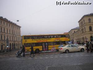 [P02] autobuzul turistic celebru in toata lumea » foto by robert
 - 
<span class="allrVoted glyphicon glyphicon-heart hidden" id="av583604"></span>
<a class="m-l-10 hidden" id="sv583604" onclick="voting_Foto_DelVot(,583604,17851)" role="button">șterge vot <span class="glyphicon glyphicon-remove"></span></a>
<a id="v9583604" class=" c-red"  onclick="voting_Foto_SetVot(583604)" role="button"><span class="glyphicon glyphicon-heart-empty"></span> <b>LIKE</b> = Votează poza</a> <img class="hidden"  id="f583604W9" src="/imagini/loader.gif" border="0" /><span class="AjErrMes hidden" id="e583604ErM"></span>