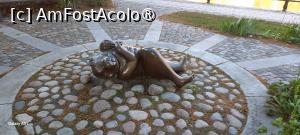 [P16] Uppsala, Parcul Artedi - Artediparken, Sculptura Fiara domesticită - ODjuret » foto by mprofeanu
 - 
<span class="allrVoted glyphicon glyphicon-heart hidden" id="av1513392"></span>
<a class="m-l-10 hidden" id="sv1513392" onclick="voting_Foto_DelVot(,1513392,17905)" role="button">șterge vot <span class="glyphicon glyphicon-remove"></span></a>
<a id="v91513392" class=" c-red"  onclick="voting_Foto_SetVot(1513392)" role="button"><span class="glyphicon glyphicon-heart-empty"></span> <b>LIKE</b> = Votează poza</a> <img class="hidden"  id="f1513392W9" src="/imagini/loader.gif" border="0" /><span class="AjErrMes hidden" id="e1513392ErM"></span>