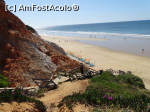 [P04] Praia da Falesia » foto by Cris
 - 
<span class="allrVoted glyphicon glyphicon-heart hidden" id="av737280"></span>
<a class="m-l-10 hidden" id="sv737280" onclick="voting_Foto_DelVot(,737280,17954)" role="button">șterge vot <span class="glyphicon glyphicon-remove"></span></a>
<a id="v9737280" class=" c-red"  onclick="voting_Foto_SetVot(737280)" role="button"><span class="glyphicon glyphicon-heart-empty"></span> <b>LIKE</b> = Votează poza</a> <img class="hidden"  id="f737280W9" src="/imagini/loader.gif" border="0" /><span class="AjErrMes hidden" id="e737280ErM"></span>