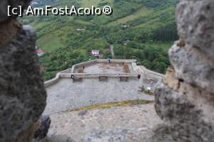 [P23] Cetatea Deva, Platforma vestică a artileriștilor, se vede în dreapta puțin din scările de lemn care urcă direct la ea de la Poarta I, pe acolo am venit și noi... » foto by mprofeanu
 - 
<span class="allrVoted glyphicon glyphicon-heart hidden" id="av1201388"></span>
<a class="m-l-10 hidden" id="sv1201388" onclick="voting_Foto_DelVot(,1201388,17970)" role="button">șterge vot <span class="glyphicon glyphicon-remove"></span></a>
<a id="v91201388" class=" c-red"  onclick="voting_Foto_SetVot(1201388)" role="button"><span class="glyphicon glyphicon-heart-empty"></span> <b>LIKE</b> = Votează poza</a> <img class="hidden"  id="f1201388W9" src="/imagini/loader.gif" border="0" /><span class="AjErrMes hidden" id="e1201388ErM"></span>