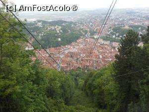 [P20] Brașov - Orașul văzut din telecabină, coborând de pe Tâmpa. » foto by iulianic
 - 
<span class="allrVoted glyphicon glyphicon-heart hidden" id="av1435139"></span>
<a class="m-l-10 hidden" id="sv1435139" onclick="voting_Foto_DelVot(,1435139,17992)" role="button">șterge vot <span class="glyphicon glyphicon-remove"></span></a>
<a id="v91435139" class=" c-red"  onclick="voting_Foto_SetVot(1435139)" role="button"><span class="glyphicon glyphicon-heart-empty"></span> <b>LIKE</b> = Votează poza</a> <img class="hidden"  id="f1435139W9" src="/imagini/loader.gif" border="0" /><span class="AjErrMes hidden" id="e1435139ErM"></span>