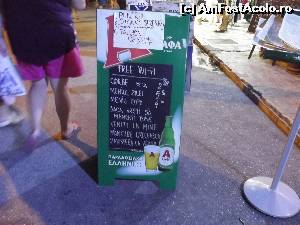 [P13] Un panou publicitar pus în stradă » foto by irinad
 - 
<span class="allrVoted glyphicon glyphicon-heart hidden" id="av682179"></span>
<a class="m-l-10 hidden" id="sv682179" onclick="voting_Foto_DelVot(,682179,18127)" role="button">șterge vot <span class="glyphicon glyphicon-remove"></span></a>
<a id="v9682179" class=" c-red"  onclick="voting_Foto_SetVot(682179)" role="button"><span class="glyphicon glyphicon-heart-empty"></span> <b>LIKE</b> = Votează poza</a> <img class="hidden"  id="f682179W9" src="/imagini/loader.gif" border="0" /><span class="AjErrMes hidden" id="e682179ErM"></span>