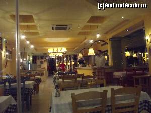 [P05] În interiorul tavernei Ta Binelikia (Tα Mπινελίκια)  » foto by irinad
 - 
<span class="allrVoted glyphicon glyphicon-heart hidden" id="av682915"></span>
<a class="m-l-10 hidden" id="sv682915" onclick="voting_Foto_DelVot(,682915,18127)" role="button">șterge vot <span class="glyphicon glyphicon-remove"></span></a>
<a id="v9682915" class=" c-red"  onclick="voting_Foto_SetVot(682915)" role="button"><span class="glyphicon glyphicon-heart-empty"></span> <b>LIKE</b> = Votează poza</a> <img class="hidden"  id="f682915W9" src="/imagini/loader.gif" border="0" /><span class="AjErrMes hidden" id="e682915ErM"></span>