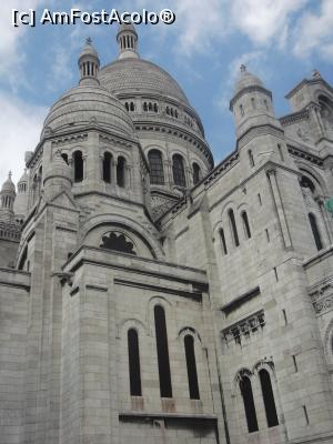 [P02] Sacre Coeur fotografiată de la bază » foto by diacrys*
 - 
<span class="allrVoted glyphicon glyphicon-heart hidden" id="av747449"></span>
<a class="m-l-10 hidden" id="sv747449" onclick="voting_Foto_DelVot(,747449,18225)" role="button">șterge vot <span class="glyphicon glyphicon-remove"></span></a>
<a id="v9747449" class=" c-red"  onclick="voting_Foto_SetVot(747449)" role="button"><span class="glyphicon glyphicon-heart-empty"></span> <b>LIKE</b> = Votează poza</a> <img class="hidden"  id="f747449W9" src="/imagini/loader.gif" border="0" /><span class="AjErrMes hidden" id="e747449ErM"></span>