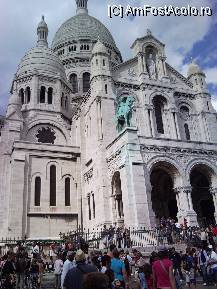 [P08] Basilica Sacre Coeur- intrarea principala » foto by kmy
 - 
<span class="allrVoted glyphicon glyphicon-heart hidden" id="av103674"></span>
<a class="m-l-10 hidden" id="sv103674" onclick="voting_Foto_DelVot(,103674,18225)" role="button">șterge vot <span class="glyphicon glyphicon-remove"></span></a>
<a id="v9103674" class=" c-red"  onclick="voting_Foto_SetVot(103674)" role="button"><span class="glyphicon glyphicon-heart-empty"></span> <b>LIKE</b> = Votează poza</a> <img class="hidden"  id="f103674W9" src="/imagini/loader.gif" border="0" /><span class="AjErrMes hidden" id="e103674ErM"></span>