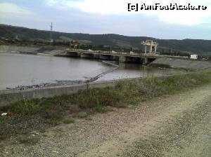 [P25] Vila Speranța, Pleșcoi. Barajul lacului de acumulare de pe râul Buzău, din zona Pleșcoi » foto by FlorinAndrei
 - 
<span class="allrVoted glyphicon glyphicon-heart hidden" id="av616726"></span>
<a class="m-l-10 hidden" id="sv616726" onclick="voting_Foto_DelVot(,616726,18325)" role="button">șterge vot <span class="glyphicon glyphicon-remove"></span></a>
<a id="v9616726" class=" c-red"  onclick="voting_Foto_SetVot(616726)" role="button"><span class="glyphicon glyphicon-heart-empty"></span> <b>LIKE</b> = Votează poza</a> <img class="hidden"  id="f616726W9" src="/imagini/loader.gif" border="0" /><span class="AjErrMes hidden" id="e616726ErM"></span>