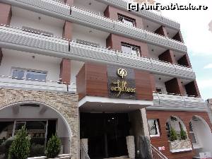 [P13] Hotel Achilleos - situat in plin centrul istoric al Larnacai (singurul care mai poate rivaliza cu el este hotel Livadiotis)  » foto by nosferatoo
 - 
<span class="allrVoted glyphicon glyphicon-heart hidden" id="av612060"></span>
<a class="m-l-10 hidden" id="sv612060" onclick="voting_Foto_DelVot(,612060,18326)" role="button">șterge vot <span class="glyphicon glyphicon-remove"></span></a>
<a id="v9612060" class=" c-red"  onclick="voting_Foto_SetVot(612060)" role="button"><span class="glyphicon glyphicon-heart-empty"></span> <b>LIKE</b> = Votează poza</a> <img class="hidden"  id="f612060W9" src="/imagini/loader.gif" border="0" /><span class="AjErrMes hidden" id="e612060ErM"></span>