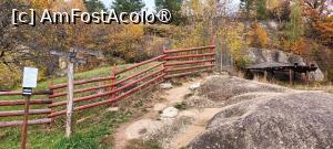 [P02] De aici începe traseul pe stâncă. » foto by tata123 🔱
 - 
<span class="allrVoted glyphicon glyphicon-heart hidden" id="av1505025"></span>
<a class="m-l-10 hidden" id="sv1505025" onclick="voting_Foto_DelVot(,1505025,18441)" role="button">șterge vot <span class="glyphicon glyphicon-remove"></span></a>
<a id="v91505025" class=" c-red"  onclick="voting_Foto_SetVot(1505025)" role="button"><span class="glyphicon glyphicon-heart-empty"></span> <b>LIKE</b> = Votează poza</a> <img class="hidden"  id="f1505025W9" src="/imagini/loader.gif" border="0" /><span class="AjErrMes hidden" id="e1505025ErM"></span>