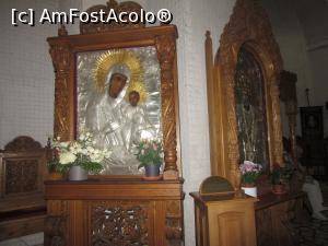 [P10] Manastirea Comana interior biserica Sf. Nicolae » foto by Michi
 - 
<span class="allrVoted glyphicon glyphicon-heart hidden" id="av1385689"></span>
<a class="m-l-10 hidden" id="sv1385689" onclick="voting_Foto_DelVot(,1385689,18496)" role="button">șterge vot <span class="glyphicon glyphicon-remove"></span></a>
<a id="v91385689" class=" c-red"  onclick="voting_Foto_SetVot(1385689)" role="button"><span class="glyphicon glyphicon-heart-empty"></span> <b>LIKE</b> = Votează poza</a> <img class="hidden"  id="f1385689W9" src="/imagini/loader.gif" border="0" /><span class="AjErrMes hidden" id="e1385689ErM"></span>