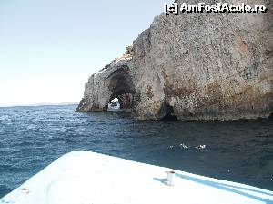 [P68] Blue Caves Zakynthos » foto by luciaoradea
 - 
<span class="allrVoted glyphicon glyphicon-heart hidden" id="av665678"></span>
<a class="m-l-10 hidden" id="sv665678" onclick="voting_Foto_DelVot(,665678,18547)" role="button">șterge vot <span class="glyphicon glyphicon-remove"></span></a>
<a id="v9665678" class=" c-red"  onclick="voting_Foto_SetVot(665678)" role="button"><span class="glyphicon glyphicon-heart-empty"></span> <b>LIKE</b> = Votează poza</a> <img class="hidden"  id="f665678W9" src="/imagini/loader.gif" border="0" /><span class="AjErrMes hidden" id="e665678ErM"></span>