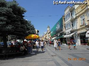 [P36] Bitola - Sirok Sokak, strada pietonală.  » foto by iulianic
 - 
<span class="allrVoted glyphicon glyphicon-heart hidden" id="av666907"></span>
<a class="m-l-10 hidden" id="sv666907" onclick="voting_Foto_DelVot(,666907,18564)" role="button">șterge vot <span class="glyphicon glyphicon-remove"></span></a>
<a id="v9666907" class=" c-red"  onclick="voting_Foto_SetVot(666907)" role="button"><span class="glyphicon glyphicon-heart-empty"></span> <b>LIKE</b> = Votează poza</a> <img class="hidden"  id="f666907W9" src="/imagini/loader.gif" border="0" /><span class="AjErrMes hidden" id="e666907ErM"></span>