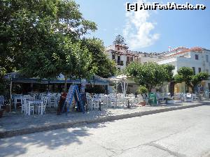 [P71] Taverna pe faleza in capitala, Skopelos.  » foto by maryka
 - 
<span class="allrVoted glyphicon glyphicon-heart hidden" id="av630623"></span>
<a class="m-l-10 hidden" id="sv630623" onclick="voting_Foto_DelVot(,630623,18640)" role="button">șterge vot <span class="glyphicon glyphicon-remove"></span></a>
<a id="v9630623" class=" c-red"  onclick="voting_Foto_SetVot(630623)" role="button"><span class="glyphicon glyphicon-heart-empty"></span> <b>LIKE</b> = Votează poza</a> <img class="hidden"  id="f630623W9" src="/imagini/loader.gif" border="0" /><span class="AjErrMes hidden" id="e630623ErM"></span>