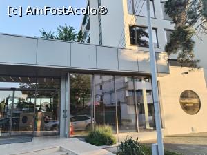 [P18] La hotel dimineata » foto by Teodor17
 - 
<span class="allrVoted glyphicon glyphicon-heart hidden" id="av1488708"></span>
<a class="m-l-10 hidden" id="sv1488708" onclick="voting_Foto_DelVot(,1488708,18688)" role="button">șterge vot <span class="glyphicon glyphicon-remove"></span></a>
<a id="v91488708" class=" c-red"  onclick="voting_Foto_SetVot(1488708)" role="button"><span class="glyphicon glyphicon-heart-empty"></span> <b>LIKE</b> = Votează poza</a> <img class="hidden"  id="f1488708W9" src="/imagini/loader.gif" border="0" /><span class="AjErrMes hidden" id="e1488708ErM"></span>