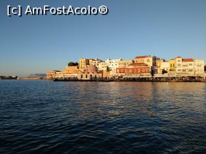 [P03] Chania, moscheea văzute de la restaurantul Amphora. » foto by maryka
 - 
<span class="allrVoted glyphicon glyphicon-heart hidden" id="av1201590"></span>
<a class="m-l-10 hidden" id="sv1201590" onclick="voting_Foto_DelVot(,1201590,18732)" role="button">șterge vot <span class="glyphicon glyphicon-remove"></span></a>
<a id="v91201590" class=" c-red"  onclick="voting_Foto_SetVot(1201590)" role="button"><span class="glyphicon glyphicon-heart-empty"></span> <b>LIKE</b> = Votează poza</a> <img class="hidden"  id="f1201590W9" src="/imagini/loader.gif" border="0" /><span class="AjErrMes hidden" id="e1201590ErM"></span>