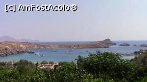 [P29] Panorama cu Golful Lindos realizata de la intrarea in vechiul oras. » foto by ovidiuyepi
 - 
<span class="allrVoted glyphicon glyphicon-heart hidden" id="av1199770"></span>
<a class="m-l-10 hidden" id="sv1199770" onclick="voting_Foto_DelVot(,1199770,18817)" role="button">șterge vot <span class="glyphicon glyphicon-remove"></span></a>
<a id="v91199770" class=" c-red"  onclick="voting_Foto_SetVot(1199770)" role="button"><span class="glyphicon glyphicon-heart-empty"></span> <b>LIKE</b> = Votează poza</a> <img class="hidden"  id="f1199770W9" src="/imagini/loader.gif" border="0" /><span class="AjErrMes hidden" id="e1199770ErM"></span>