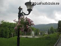 [P05] O alee cu lampioane si fantani arteziene din gradinile palatului » foto by dorgo
 - 
<span class="allrVoted glyphicon glyphicon-heart hidden" id="av467804"></span>
<a class="m-l-10 hidden" id="sv467804" onclick="voting_Foto_DelVot(,467804,18916)" role="button">șterge vot <span class="glyphicon glyphicon-remove"></span></a>
<a id="v9467804" class=" c-red"  onclick="voting_Foto_SetVot(467804)" role="button"><span class="glyphicon glyphicon-heart-empty"></span> <b>LIKE</b> = Votează poza</a> <img class="hidden"  id="f467804W9" src="/imagini/loader.gif" border="0" /><span class="AjErrMes hidden" id="e467804ErM"></span>