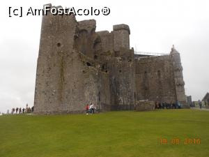 [P02] Rock of Cashel - Vechile ruine și iarba verde de pe stâncă.  » foto by iulianic
 - 
<span class="allrVoted glyphicon glyphicon-heart hidden" id="av813919"></span>
<a class="m-l-10 hidden" id="sv813919" onclick="voting_Foto_DelVot(,813919,19173)" role="button">șterge vot <span class="glyphicon glyphicon-remove"></span></a>
<a id="v9813919" class=" c-red"  onclick="voting_Foto_SetVot(813919)" role="button"><span class="glyphicon glyphicon-heart-empty"></span> <b>LIKE</b> = Votează poza</a> <img class="hidden"  id="f813919W9" src="/imagini/loader.gif" border="0" /><span class="AjErrMes hidden" id="e813919ErM"></span>