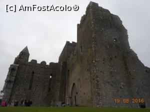 [P08] Rock of Cashel - Ziduri solide care dăinuie de veacuri.  » foto by iulianic
 - 
<span class="allrVoted glyphicon glyphicon-heart hidden" id="av813925"></span>
<a class="m-l-10 hidden" id="sv813925" onclick="voting_Foto_DelVot(,813925,19173)" role="button">șterge vot <span class="glyphicon glyphicon-remove"></span></a>
<a id="v9813925" class=" c-red"  onclick="voting_Foto_SetVot(813925)" role="button"><span class="glyphicon glyphicon-heart-empty"></span> <b>LIKE</b> = Votează poza</a> <img class="hidden"  id="f813925W9" src="/imagini/loader.gif" border="0" /><span class="AjErrMes hidden" id="e813925ErM"></span>