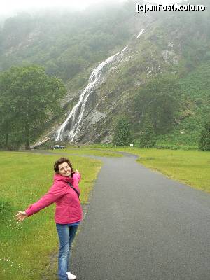 [P08] Si suntem la cascada Powerscourt!  » foto by DOINITA
 - 
<span class="allrVoted glyphicon glyphicon-heart hidden" id="av658773"></span>
<a class="m-l-10 hidden" id="sv658773" onclick="voting_Foto_DelVot(,658773,19173)" role="button">șterge vot <span class="glyphicon glyphicon-remove"></span></a>
<a id="v9658773" class=" c-red"  onclick="voting_Foto_SetVot(658773)" role="button"><span class="glyphicon glyphicon-heart-empty"></span> <b>LIKE</b> = Votează poza</a> <img class="hidden"  id="f658773W9" src="/imagini/loader.gif" border="0" /><span class="AjErrMes hidden" id="e658773ErM"></span>