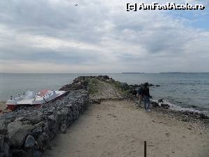 [P22] Un dig dincolo de Riu Paradise. În depărtare se vede frumosul Nessebar, pe care l-am văzut la prima vizită în Sunny Beach, acum 5 ani.  » foto by kikiritzi
 - 
<span class="allrVoted glyphicon glyphicon-heart hidden" id="av661519"></span>
<a class="m-l-10 hidden" id="sv661519" onclick="voting_Foto_DelVot(,661519,19226)" role="button">șterge vot <span class="glyphicon glyphicon-remove"></span></a>
<a id="v9661519" class=" c-red"  onclick="voting_Foto_SetVot(661519)" role="button"><span class="glyphicon glyphicon-heart-empty"></span> <b>LIKE</b> = Votează poza</a> <img class="hidden"  id="f661519W9" src="/imagini/loader.gif" border="0" /><span class="AjErrMes hidden" id="e661519ErM"></span>