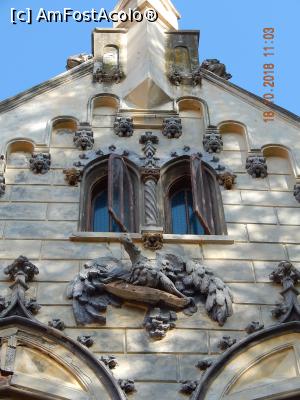 [P09] Castelul Sturza de la Miclauseni – castelul cu 100 de povesti - bogatia decoratiunilor exterioare este fara asemanare.  » foto by Diaura*
 - 
<span class="allrVoted glyphicon glyphicon-heart hidden" id="av1065676"></span>
<a class="m-l-10 hidden" id="sv1065676" onclick="voting_Foto_DelVot(,1065676,19447)" role="button">șterge vot <span class="glyphicon glyphicon-remove"></span></a>
<a id="v91065676" class=" c-red"  onclick="voting_Foto_SetVot(1065676)" role="button"><span class="glyphicon glyphicon-heart-empty"></span> <b>LIKE</b> = Votează poza</a> <img class="hidden"  id="f1065676W9" src="/imagini/loader.gif" border="0" /><span class="AjErrMes hidden" id="e1065676ErM"></span>