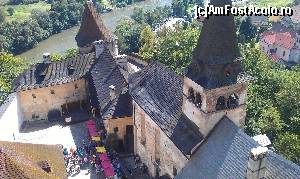 [P17] Curtea interioară a castelului și râul Orava văzute de la unul din etajele castelului Orava, satul Oravski Podzamok, Slovacia.  » foto by traian.leuca †
 - 
<span class="allrVoted glyphicon glyphicon-heart hidden" id="av677829"></span>
<a class="m-l-10 hidden" id="sv677829" onclick="voting_Foto_DelVot(,677829,19455)" role="button">șterge vot <span class="glyphicon glyphicon-remove"></span></a>
<a id="v9677829" class=" c-red"  onclick="voting_Foto_SetVot(677829)" role="button"><span class="glyphicon glyphicon-heart-empty"></span> <b>LIKE</b> = Votează poza</a> <img class="hidden"  id="f677829W9" src="/imagini/loader.gif" border="0" /><span class="AjErrMes hidden" id="e677829ErM"></span>