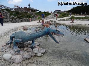 [P197] Steinplatte Waidrimg: Trassic Parc în zona Triassic beach » foto by mariana.olaru
 - 
<span class="allrVoted glyphicon glyphicon-heart hidden" id="av681127"></span>
<a class="m-l-10 hidden" id="sv681127" onclick="voting_Foto_DelVot(,681127,19484)" role="button">șterge vot <span class="glyphicon glyphicon-remove"></span></a>
<a id="v9681127" class=" c-red"  onclick="voting_Foto_SetVot(681127)" role="button"><span class="glyphicon glyphicon-heart-empty"></span> <b>LIKE</b> = Votează poza</a> <img class="hidden"  id="f681127W9" src="/imagini/loader.gif" border="0" /><span class="AjErrMes hidden" id="e681127ErM"></span>