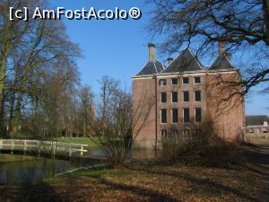 [P01] Castelul Amerongen » foto by Radu Tudoran
 - 
<span class="allrVoted glyphicon glyphicon-heart hidden" id="av829197"></span>
<a class="m-l-10 hidden" id="sv829197" onclick="voting_Foto_DelVot(,829197,19676)" role="button">șterge vot <span class="glyphicon glyphicon-remove"></span></a>
<a id="v9829197" class=" c-red"  onclick="voting_Foto_SetVot(829197)" role="button"><span class="glyphicon glyphicon-heart-empty"></span> <b>LIKE</b> = Votează poza</a> <img class="hidden"  id="f829197W9" src="/imagini/loader.gif" border="0" /><span class="AjErrMes hidden" id="e829197ErM"></span>