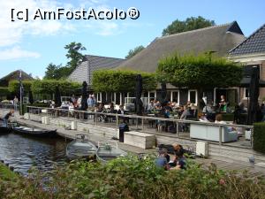 [P07] Restaurantul Grachtof, cu vedere la canal » foto by mireille
 - 
<span class="allrVoted glyphicon glyphicon-heart hidden" id="av1025010"></span>
<a class="m-l-10 hidden" id="sv1025010" onclick="voting_Foto_DelVot(,1025010,19677)" role="button">șterge vot <span class="glyphicon glyphicon-remove"></span></a>
<a id="v91025010" class=" c-red"  onclick="voting_Foto_SetVot(1025010)" role="button"><span class="glyphicon glyphicon-heart-empty"></span> <b>LIKE</b> = Votează poza</a> <img class="hidden"  id="f1025010W9" src="/imagini/loader.gif" border="0" /><span class="AjErrMes hidden" id="e1025010ErM"></span>