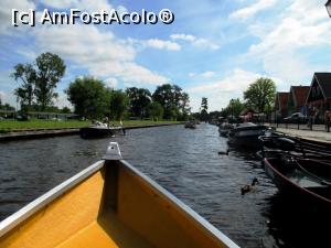 [P03] Giethoorn - pornim la drum » foto by makuy*
 - 
<span class="allrVoted glyphicon glyphicon-heart hidden" id="av768968"></span>
<a class="m-l-10 hidden" id="sv768968" onclick="voting_Foto_DelVot(,768968,19677)" role="button">șterge vot <span class="glyphicon glyphicon-remove"></span></a>
<a id="v9768968" class=" c-red"  onclick="voting_Foto_SetVot(768968)" role="button"><span class="glyphicon glyphicon-heart-empty"></span> <b>LIKE</b> = Votează poza</a> <img class="hidden"  id="f768968W9" src="/imagini/loader.gif" border="0" /><span class="AjErrMes hidden" id="e768968ErM"></span>