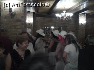 [P11] parada Capilnencelor printre mese » foto by adri-nico
 - 
<span class="allrVoted glyphicon glyphicon-heart hidden" id="av723580"></span>
<a class="m-l-10 hidden" id="sv723580" onclick="voting_Foto_DelVot(,723580,19864)" role="button">șterge vot <span class="glyphicon glyphicon-remove"></span></a>
<a id="v9723580" class=" c-red"  onclick="voting_Foto_SetVot(723580)" role="button"><span class="glyphicon glyphicon-heart-empty"></span> <b>LIKE</b> = Votează poza</a> <img class="hidden"  id="f723580W9" src="/imagini/loader.gif" border="0" /><span class="AjErrMes hidden" id="e723580ErM"></span>