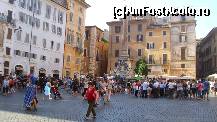 [P14] Roma, Piazza della Rotonda, unde se afla Pantheonul, imagine dinspre acesta spre fantana cu obelisc din fata » foto by magdalena
 - 
<span class="allrVoted glyphicon glyphicon-heart hidden" id="av247270"></span>
<a class="m-l-10 hidden" id="sv247270" onclick="voting_Foto_DelVot(,247270,19894)" role="button">șterge vot <span class="glyphicon glyphicon-remove"></span></a>
<a id="v9247270" class=" c-red"  onclick="voting_Foto_SetVot(247270)" role="button"><span class="glyphicon glyphicon-heart-empty"></span> <b>LIKE</b> = Votează poza</a> <img class="hidden"  id="f247270W9" src="/imagini/loader.gif" border="0" /><span class="AjErrMes hidden" id="e247270ErM"></span>