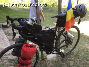 [P52] Cetatea Slimnic - si bicicleta unui turist » foto by mishu
 - 
<span class="allrVoted glyphicon glyphicon-heart hidden" id="av892415"></span>
<a class="m-l-10 hidden" id="sv892415" onclick="voting_Foto_DelVot(,892415,19908)" role="button">șterge vot <span class="glyphicon glyphicon-remove"></span></a>
<a id="v9892415" class=" c-red"  onclick="voting_Foto_SetVot(892415)" role="button"><span class="glyphicon glyphicon-heart-empty"></span> <b>LIKE</b> = Votează poza</a> <img class="hidden"  id="f892415W9" src="/imagini/loader.gif" border="0" /><span class="AjErrMes hidden" id="e892415ErM"></span>