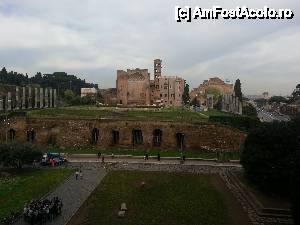 [P04] Foro Romano » foto by asyral
 - 
<span class="allrVoted glyphicon glyphicon-heart hidden" id="av427522"></span>
<a class="m-l-10 hidden" id="sv427522" onclick="voting_Foto_DelVot(,427522,20020)" role="button">șterge vot <span class="glyphicon glyphicon-remove"></span></a>
<a id="v9427522" class=" c-red"  onclick="voting_Foto_SetVot(427522)" role="button"><span class="glyphicon glyphicon-heart-empty"></span> <b>LIKE</b> = Votează poza</a> <img class="hidden"  id="f427522W9" src="/imagini/loader.gif" border="0" /><span class="AjErrMes hidden" id="e427522ErM"></span>