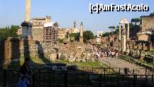 [P06] Roma - Forul Roman, panorama de la poalele Capitoliului » foto by magdalena
 - 
<span class="allrVoted glyphicon glyphicon-heart hidden" id="av276901"></span>
<a class="m-l-10 hidden" id="sv276901" onclick="voting_Foto_DelVot(,276901,20020)" role="button">șterge vot <span class="glyphicon glyphicon-remove"></span></a>
<a id="v9276901" class=" c-red"  onclick="voting_Foto_SetVot(276901)" role="button"><span class="glyphicon glyphicon-heart-empty"></span> <b>LIKE</b> = Votează poza</a> <img class="hidden"  id="f276901W9" src="/imagini/loader.gif" border="0" /><span class="AjErrMes hidden" id="e276901ErM"></span>