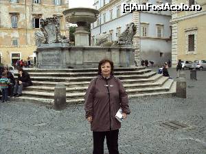 [P01] Fontana di Santa Maria in Trastevere.  » foto by Carmen Ion
 - 
<span class="allrVoted glyphicon glyphicon-heart hidden" id="av699610"></span>
<a class="m-l-10 hidden" id="sv699610" onclick="voting_Foto_DelVot(,699610,20021)" role="button">șterge vot <span class="glyphicon glyphicon-remove"></span></a>
<a id="v9699610" class=" c-red"  onclick="voting_Foto_SetVot(699610)" role="button"><span class="glyphicon glyphicon-heart-empty"></span> <b>LIKE</b> = Votează poza</a> <img class="hidden"  id="f699610W9" src="/imagini/loader.gif" border="0" /><span class="AjErrMes hidden" id="e699610ErM"></span>