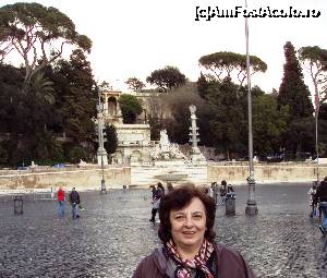 [P05] Piazza del Popolo; în fundal, Fontana della Dea Roma şi Grădinile Pincio.  » foto by Carmen Ion
 - 
<span class="allrVoted glyphicon glyphicon-heart hidden" id="av699615"></span>
<a class="m-l-10 hidden" id="sv699615" onclick="voting_Foto_DelVot(,699615,20021)" role="button">șterge vot <span class="glyphicon glyphicon-remove"></span></a>
<a id="v9699615" class=" c-red"  onclick="voting_Foto_SetVot(699615)" role="button"><span class="glyphicon glyphicon-heart-empty"></span> <b>LIKE</b> = Votează poza</a> <img class="hidden"  id="f699615W9" src="/imagini/loader.gif" border="0" /><span class="AjErrMes hidden" id="e699615ErM"></span>