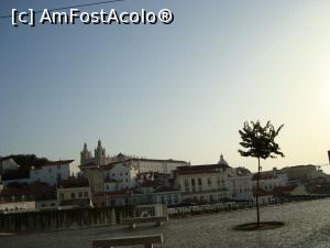 [P23] Miradouro in Alfama, punct de belvedere clasic » foto by mireille
 - 
<span class="allrVoted glyphicon glyphicon-heart hidden" id="av825700"></span>
<a class="m-l-10 hidden" id="sv825700" onclick="voting_Foto_DelVot(,825700,20046)" role="button">șterge vot <span class="glyphicon glyphicon-remove"></span></a>
<a id="v9825700" class=" c-red"  onclick="voting_Foto_SetVot(825700)" role="button"><span class="glyphicon glyphicon-heart-empty"></span> <b>LIKE</b> = Votează poza</a> <img class="hidden"  id="f825700W9" src="/imagini/loader.gif" border="0" /><span class="AjErrMes hidden" id="e825700ErM"></span>