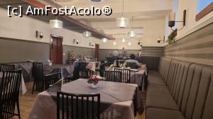 [P18] restaurantul de la subsol » foto by robert
 - 
<span class="allrVoted glyphicon glyphicon-heart hidden" id="av1240644"></span>
<a class="m-l-10 hidden" id="sv1240644" onclick="voting_Foto_DelVot(,1240644,20115)" role="button">șterge vot <span class="glyphicon glyphicon-remove"></span></a>
<a id="v91240644" class=" c-red"  onclick="voting_Foto_SetVot(1240644)" role="button"><span class="glyphicon glyphicon-heart-empty"></span> <b>LIKE</b> = Votează poza</a> <img class="hidden"  id="f1240644W9" src="/imagini/loader.gif" border="0" /><span class="AjErrMes hidden" id="e1240644ErM"></span>