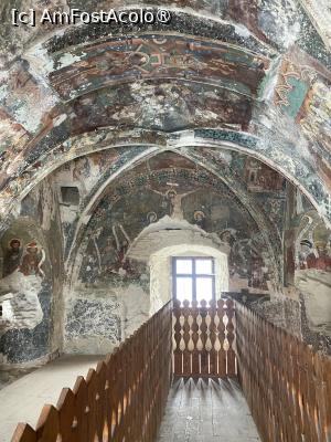[P16] Biserica Evanghelica Fortificata Harman. Vechi picturi murale din turnul-capela. » foto by Floria
 - 
<span class="allrVoted glyphicon glyphicon-heart hidden" id="av1487602"></span>
<a class="m-l-10 hidden" id="sv1487602" onclick="voting_Foto_DelVot(,1487602,20177)" role="button">șterge vot <span class="glyphicon glyphicon-remove"></span></a>
<a id="v91487602" class=" c-red"  onclick="voting_Foto_SetVot(1487602)" role="button"><span class="glyphicon glyphicon-heart-empty"></span> <b>LIKE</b> = Votează poza</a> <img class="hidden"  id="f1487602W9" src="/imagini/loader.gif" border="0" /><span class="AjErrMes hidden" id="e1487602ErM"></span>