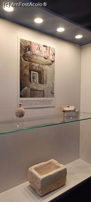 [P14] Relicvarii din epoca creștină timpurie. » foto by tata123 🔱
 - 
<span class="allrVoted glyphicon glyphicon-heart hidden" id="av1504590"></span>
<a class="m-l-10 hidden" id="sv1504590" onclick="voting_Foto_DelVot(,1504590,20189)" role="button">șterge vot <span class="glyphicon glyphicon-remove"></span></a>
<a id="v91504590" class=" c-red"  onclick="voting_Foto_SetVot(1504590)" role="button"><span class="glyphicon glyphicon-heart-empty"></span> <b>LIKE</b> = Votează poza</a> <img class="hidden"  id="f1504590W9" src="/imagini/loader.gif" border="0" /><span class="AjErrMes hidden" id="e1504590ErM"></span>