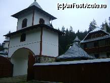 [P01] Intrarea in M. Doroteia. » foto by ninaa
 - 
<span class="allrVoted glyphicon glyphicon-heart hidden" id="av149051"></span>
<a class="m-l-10 hidden" id="sv149051" onclick="voting_Foto_DelVot(,149051,20198)" role="button">șterge vot <span class="glyphicon glyphicon-remove"></span></a>
<a id="v9149051" class=" c-red"  onclick="voting_Foto_SetVot(149051)" role="button"><span class="glyphicon glyphicon-heart-empty"></span> <b>LIKE</b> = Votează poza</a> <img class="hidden"  id="f149051W9" src="/imagini/loader.gif" border="0" /><span class="AjErrMes hidden" id="e149051ErM"></span>