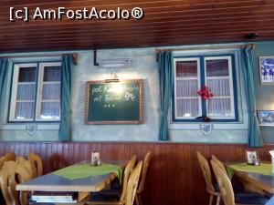 [P09] Interiorul restaurantului este extrem de frumos si se golise » foto by GabrielaG
 - 
<span class="allrVoted glyphicon glyphicon-heart hidden" id="av743909"></span>
<a class="m-l-10 hidden" id="sv743909" onclick="voting_Foto_DelVot(,743909,20339)" role="button">șterge vot <span class="glyphicon glyphicon-remove"></span></a>
<a id="v9743909" class=" c-red"  onclick="voting_Foto_SetVot(743909)" role="button"><span class="glyphicon glyphicon-heart-empty"></span> <b>LIKE</b> = Votează poza</a> <img class="hidden"  id="f743909W9" src="/imagini/loader.gif" border="0" /><span class="AjErrMes hidden" id="e743909ErM"></span>