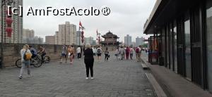 [P10] Xian - Pe zidul orasului vechi. » foto by iulianic
 - 
<span class="allrVoted glyphicon glyphicon-heart hidden" id="av1500373"></span>
<a class="m-l-10 hidden" id="sv1500373" onclick="voting_Foto_DelVot(,1500373,20352)" role="button">șterge vot <span class="glyphicon glyphicon-remove"></span></a>
<a id="v91500373" class=" c-red"  onclick="voting_Foto_SetVot(1500373)" role="button"><span class="glyphicon glyphicon-heart-empty"></span> <b>LIKE</b> = Votează poza</a> <img class="hidden"  id="f1500373W9" src="/imagini/loader.gif" border="0" /><span class="AjErrMes hidden" id="e1500373ErM"></span>