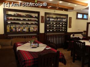 [P29] Imagine din restaurant » foto by crismis
 - 
<span class="allrVoted glyphicon glyphicon-heart hidden" id="av1071826"></span>
<a class="m-l-10 hidden" id="sv1071826" onclick="voting_Foto_DelVot(,1071826,20413)" role="button">șterge vot <span class="glyphicon glyphicon-remove"></span></a>
<a id="v91071826" class=" c-red"  onclick="voting_Foto_SetVot(1071826)" role="button"><span class="glyphicon glyphicon-heart-empty"></span> <b>LIKE</b> = Votează poza</a> <img class="hidden"  id="f1071826W9" src="/imagini/loader.gif" border="0" /><span class="AjErrMes hidden" id="e1071826ErM"></span>